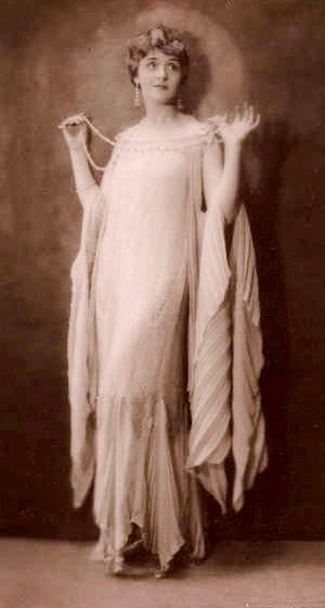 伊丽莎白·里斯登 Elisabeth Risdon