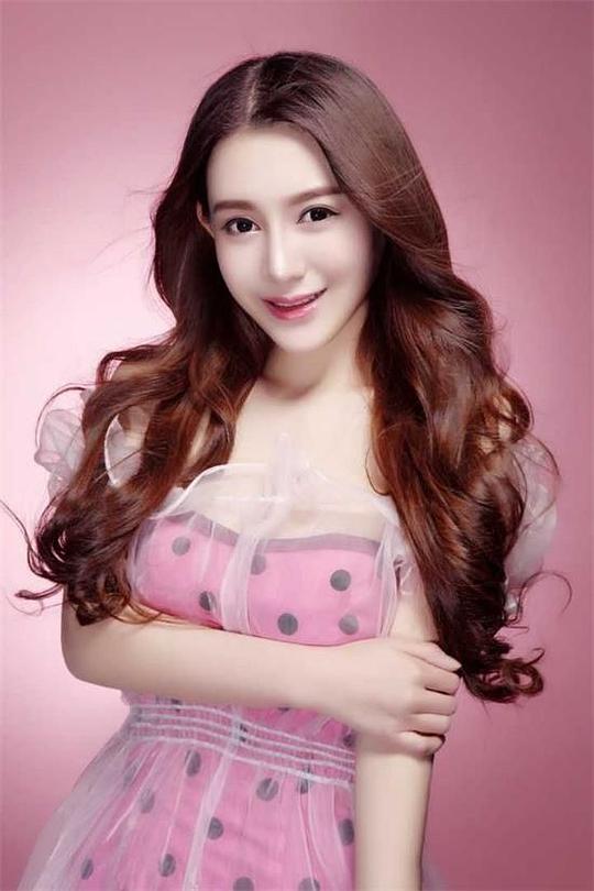 方小熙 Xiaoxi Fang