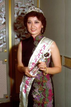 钟慧冰 Maria Chung