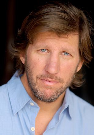 罗伯特·皮特斯 Robert Peters