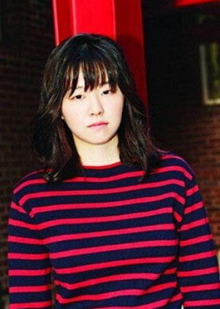 李敏智 Min-ji Lee