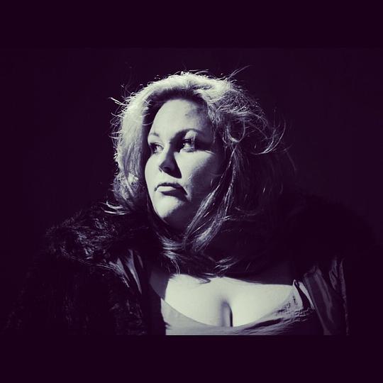 克丽丝·梅斯 Chrissy Metz