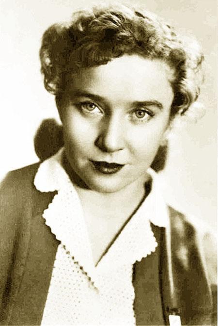 卢晓菲·尼菲多娃 Rufina Nifontova