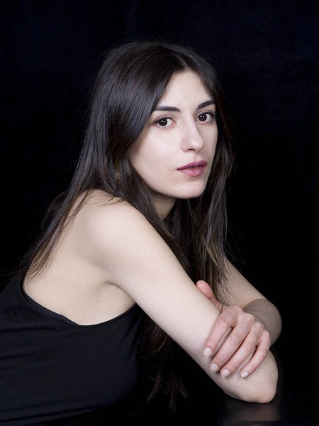 娜缇娅·蒂恩 Natia Dune