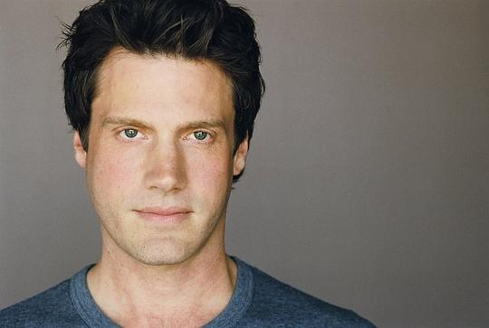 布兰登基纳 Brandon Keener