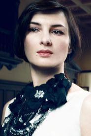 伊万娜·弗洛拉 Ioana Flora