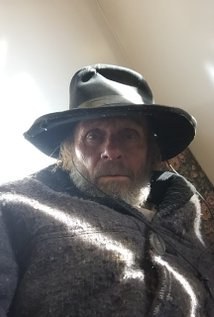 卢斯·雷恩斯 Luce Rains