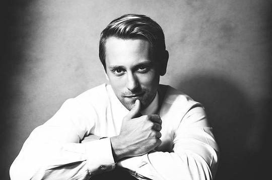 埃里克·尼尔森 Eric Nelsen