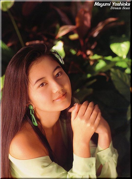 吉冈真由美 Mayumi Yoshioka