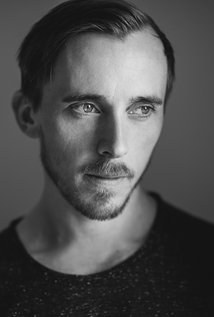 本尼迪克·哈迪 Benedict Hardie