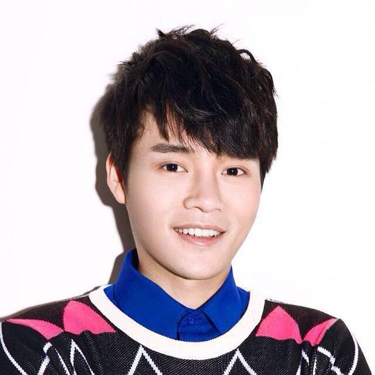 童伟 Wei Tong