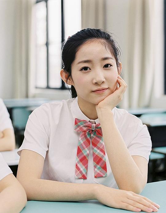 周雪 Xue Zhou