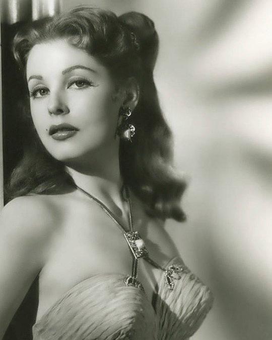 阿琳·达尔 Arlene Dahl