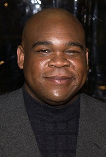 伦纳德·厄尔·豪兹 Leonard Earl Howze