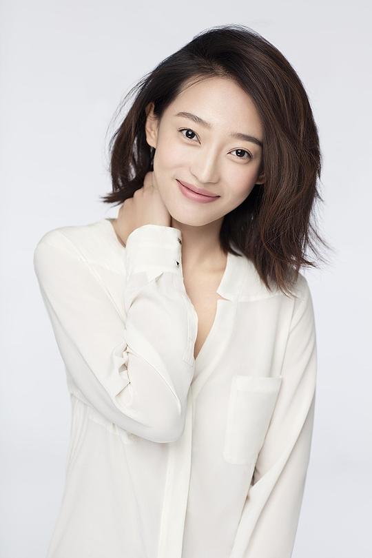 王艺诺 Yinuo Wang