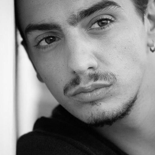 詹卢卡·迪·热纳罗 Gianluca Di Gennaro
