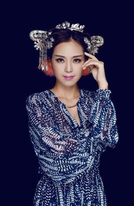 云朵 Chunfang Xie
