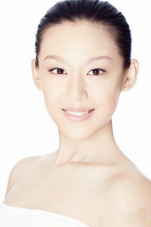 梁艺馨 Yixin Liang