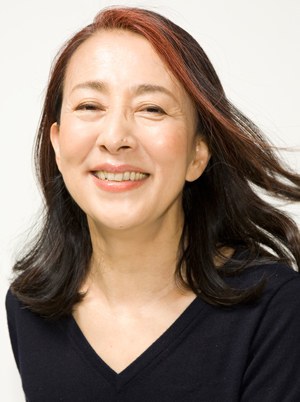 银粉蝶 Guin Poon Chaw