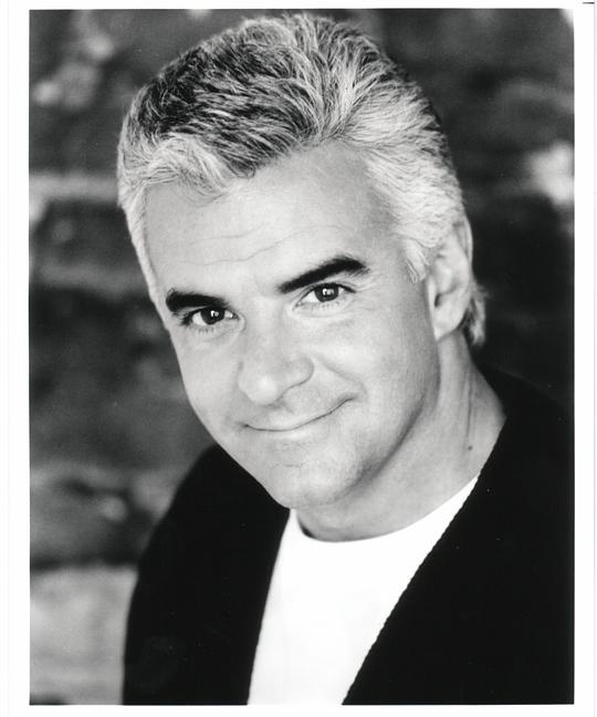 约翰·欧赫利 John O'Hurley