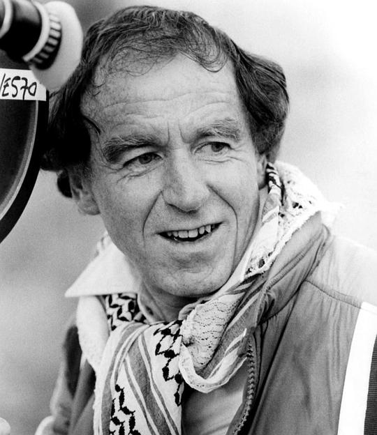 德斯蒙德·戴维斯 Desmond Davis