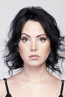 埃琳娜·佛尼耶格 Elena Voineag