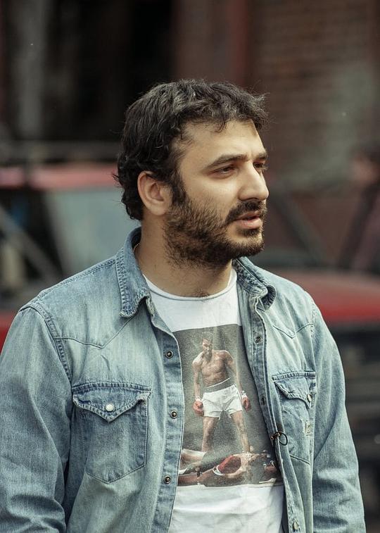 萨里·奥德赛耶 Sarik Andreasyan