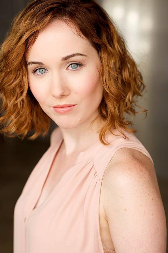 安娜·查泽雷 Anna Chazelle