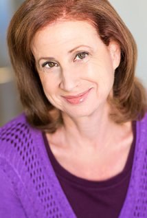 朱莉娅·西尔弗曼 Julia Silverman