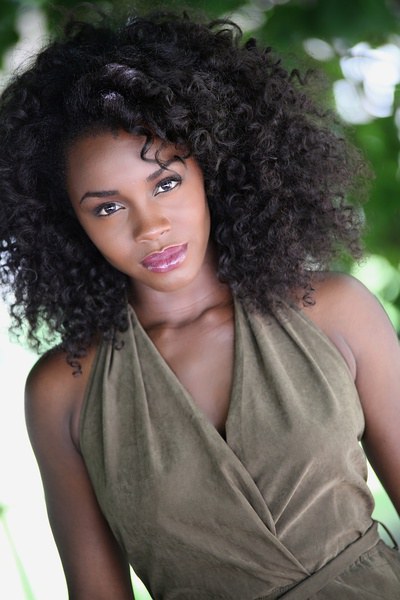 黛博拉·艾里德 Deborah Ayorinde