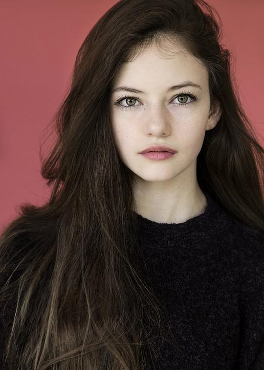 麦肯吉·弗依 Mackenzie Foy