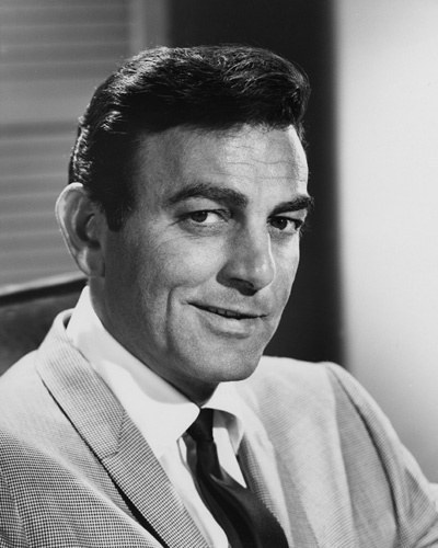 迈克·康纳斯 Mike Connors
