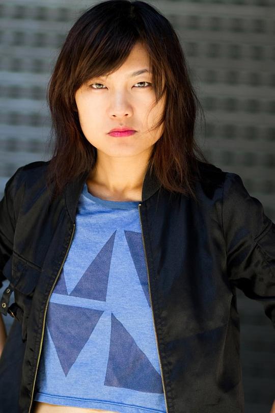 莎伦·张 Sharon Zhang