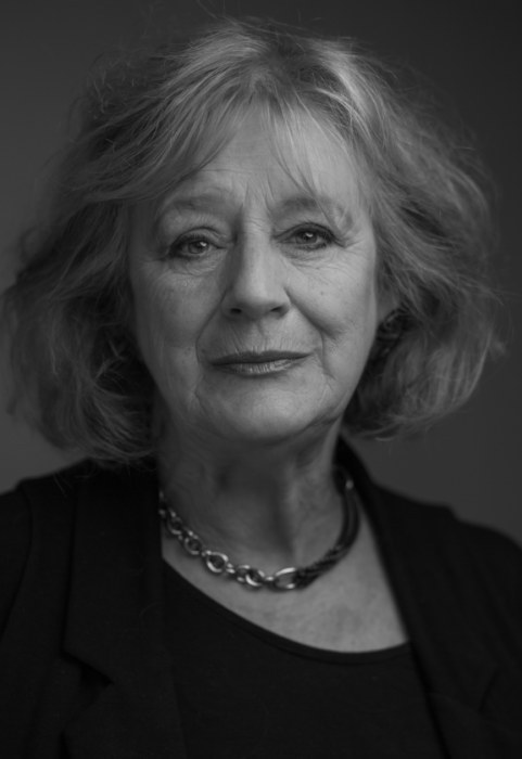 玛姬·斯蒂德 Maggie Steed