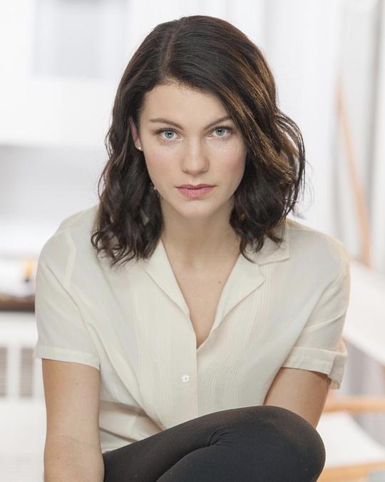 安娜·布拉德-维尔纳 Anna Bullard-Werner