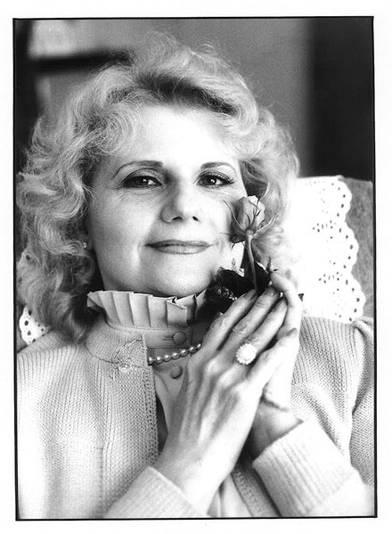 弗吉尼亚·C·安德鲁斯 Virginia C. Andrews