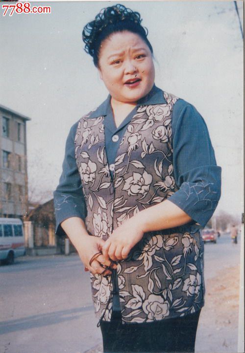 红鹰 Ying Hong