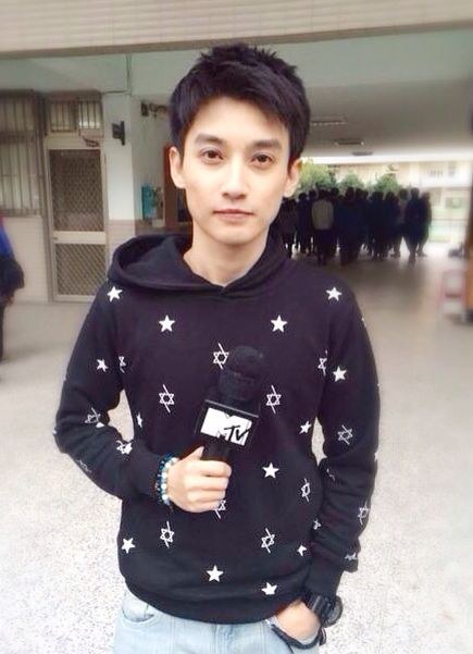 黄尹宣 Eason Huang