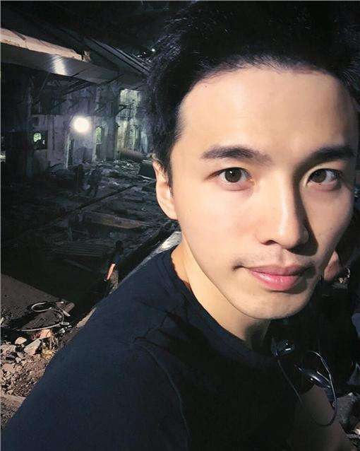 刘峻纬 Awayne Liu