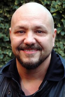 戴尔·布兰斯顿 Dale Branston