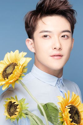 芮伟航 Weihang Rui