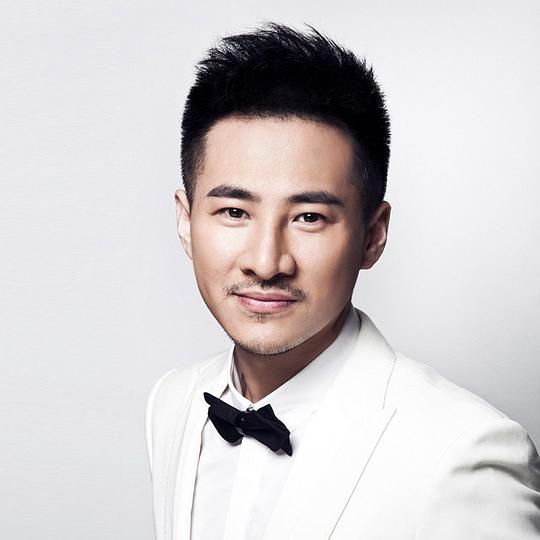 海鸣威 Mingwei Hai