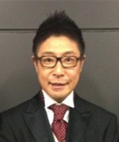 约希纳里·茨士 Yoshinari Tsuji