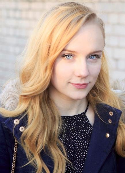 亚历克萨·戴维斯 Alexa Davies