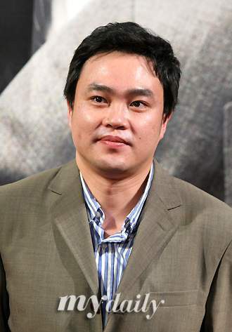 金兑玧 Tae-yoon Kim