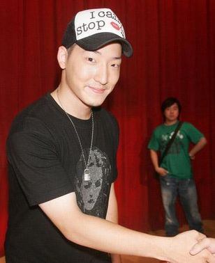许时豪 Kerr Hsu