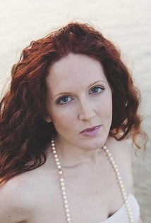 卡特里娜·E·珀金斯 Katrina E. Perkins