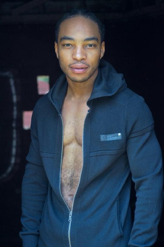 雷内尔·吉布斯 Renell Gibbs