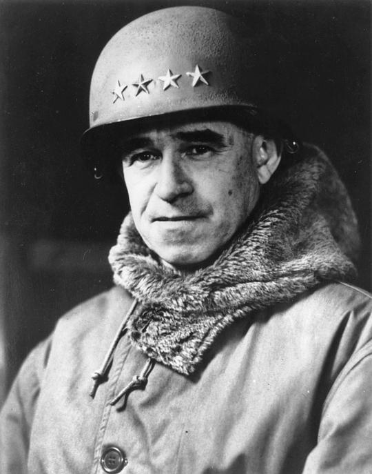 奥马尔·纳尔逊·布莱德雷 Omar N. Bradley