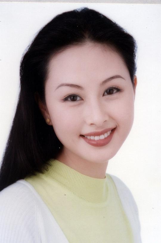 余小雪 Xiaoxue Yu